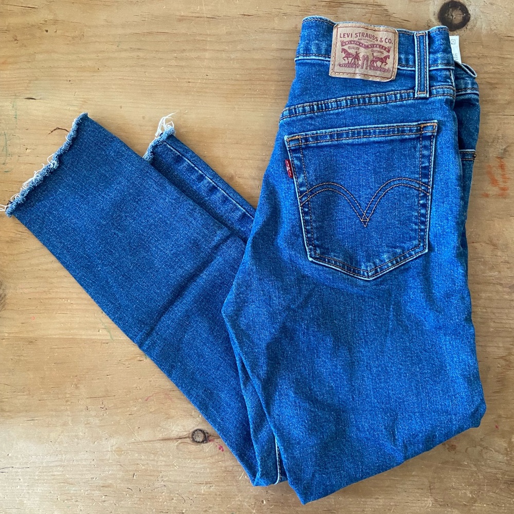 Levi’s wedgie skinny